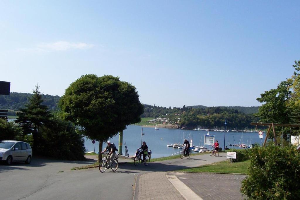 Gemutliche 93M2Fewo Mit 2 Schlafzimmern Und Seitlichem Seeblick Vom Balkon Scheid  ภายนอก รูปภาพ